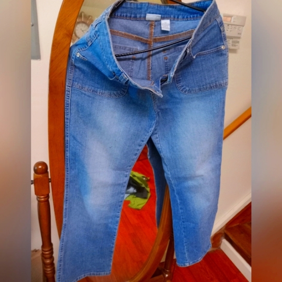 Womans Sonoma bootcut leg jeans - Picture 1 of 7